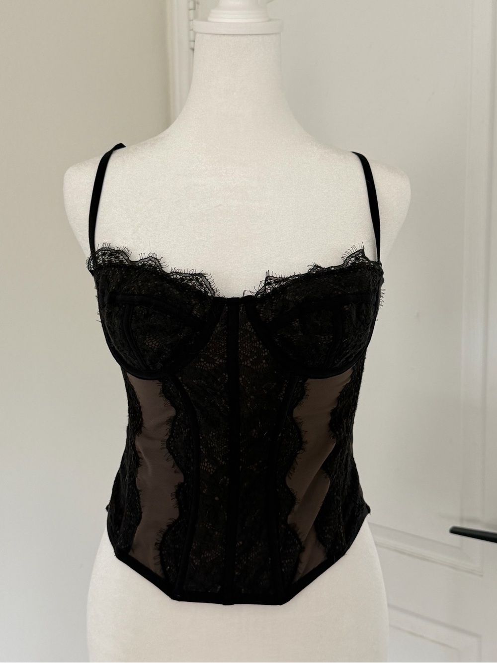 Urban Outfitters Black Lace Bustier Bandeau